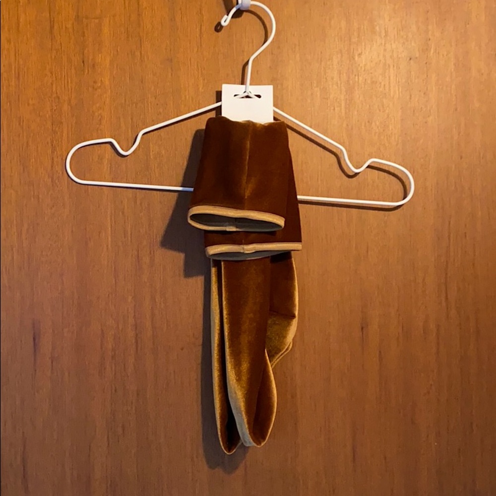 Simone Wild Knee High velvet socks